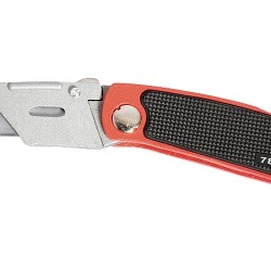 Нож макетен 20 mm сгъваем трапецовидно острие  MTX MASTER 789009